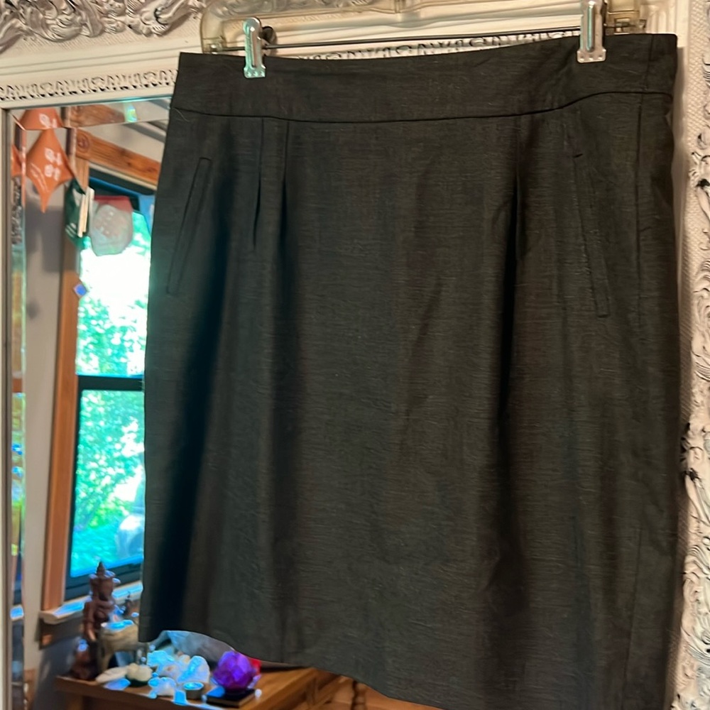 Deleting soon.  Teenflo size 10 skirt. Worn once.